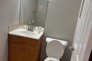 9548 Chamblin Dr, Saint Louis, MO 63123 - Photo 21