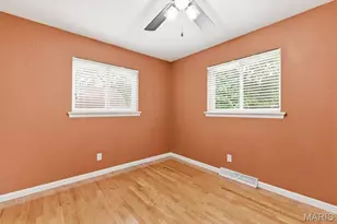 32 W Meadow Ln, Ellisville, MO 63021 - Photo 15