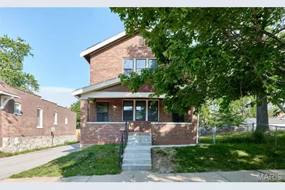 5021 Ray Avenue, Saint Louis, MO 63116 - Photo 1