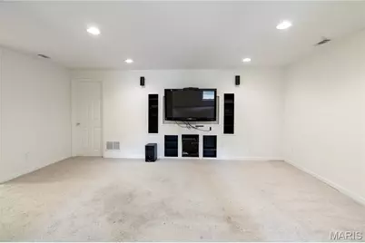 123 Williamsburg Drive, Crystal City, MO 63019 - Photo 17