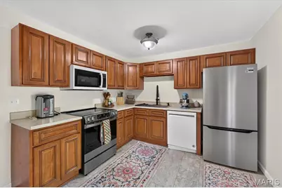 807 Gaillard Court, Ballwin, MO 63011 - Photo 11