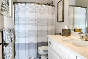 688 Bluffs View Ct, Eureka, MO 63025 - Photo 35
