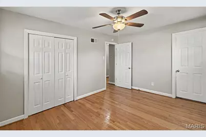 570 Saint Christina Lane, Florissant, MO 63031 - Photo 11