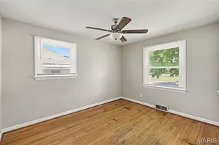 570 St Christina Ln, Florissant, MO 63031 - Photo 15