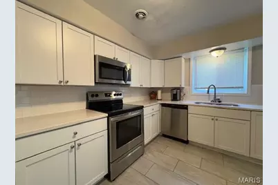 9921 Norbridge Lane, Saint Louis, MO 63137 - Photo 9
