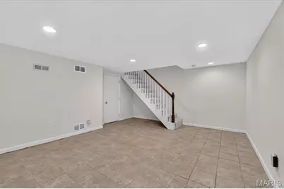 410 S Geyer Road, Kirkwood, MO 63122 - Photo 17