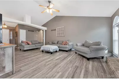 228 Highland Meadows Drive, Wentzville, MO 63385 - Photo 9