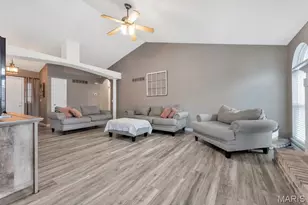 228 Highland Meadows Dr, Wentzville, MO 63385 - Photo 9