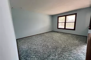 2828 Olde Gloucester Dr, Saint Charles, MO 63301 - Photo 11