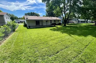 2828 Olde Gloucester Dr, Saint Charles, MO 63301 - Photo 33