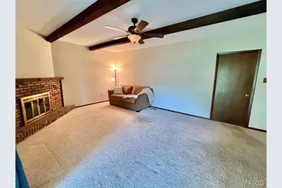 2828 Olde Gloucester Drive, Saint Charles, MO 63301 - Photo 9