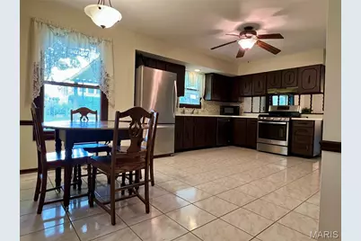 2828 Olde Gloucester Drive, Saint Charles, MO 63301 - Photo 17