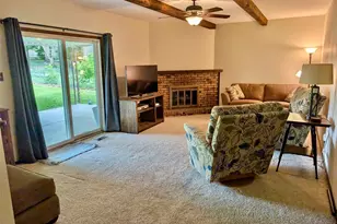 2828 Olde Gloucester Dr, Saint Charles, MO 63301 - Photo 3