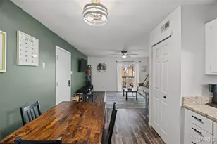 621 S Kirkwood Rd, Kirkwood, MO 63122 - Photo 13