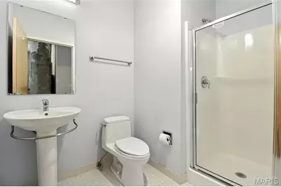 1627 Locust Street #202, Saint Louis, MO 63103 - Photo 31