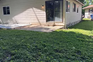 2423 Soundview Ct, Florissant, MO 63031 - Photo 11