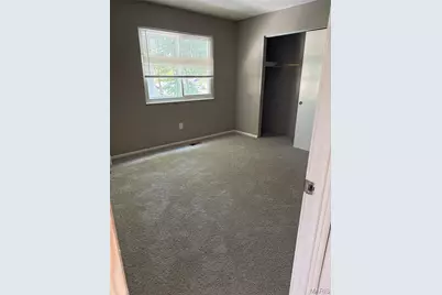 2423 Soundview Court, Florissant, MO 63031 - Photo 7