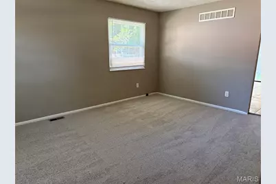 2423 Soundview Court, Florissant, MO 63031 - Photo 5