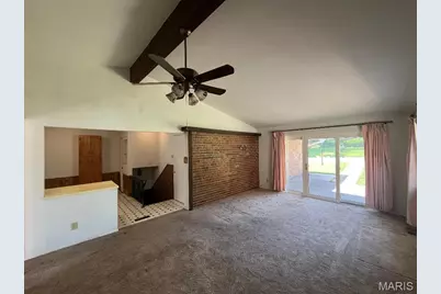 4102 Schlogl Drive, Unincorporated, MO 63125 - Photo 3