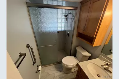 4102 Schlogl Drive, Unincorporated, MO 63125 - Photo 5
