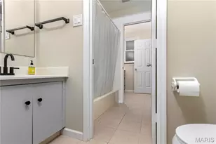 5567 Pershing Ave, Saint Louis, MO 63112 - Photo 9