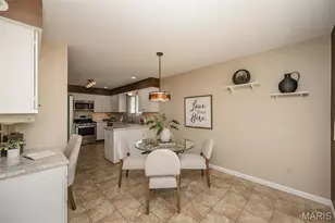 368 Clarendon Ln, Saint Charles, MO 63301 - Photo 13