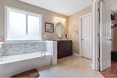 1910 Homefield Prairie Court, O'Fallon, MO 63366 - Photo 17