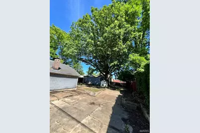 7819 Vermont Avenue, Saint Louis, MO 63111 - Photo 11