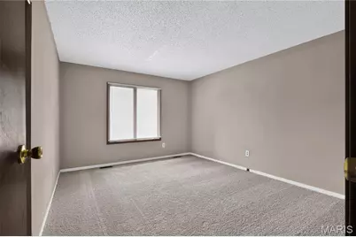 15553 95th Avenue, Florissant, MO 63034 - Photo 15