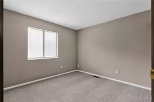 15553 95th Ave, Florissant, MO 63034 - Photo 21