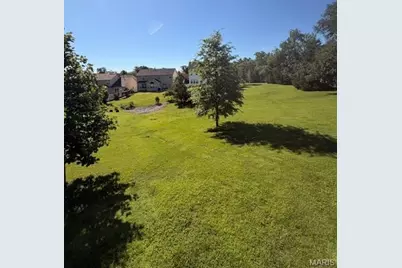 600 Tanya Drive, Oakville, MO 63129 - Photo 23