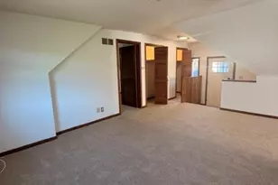 600 Tanya Dr, Oakville, MO 63129 - Photo 9