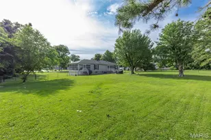 320 Fairview Ave, Festus, MO 63028 - Photo 9
