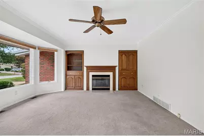 723 Woodward Drive, Saint Louis, MO 63125 - Photo 13