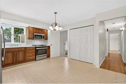 723 Woodward Drive, Saint Louis, MO 63125 - Photo 27