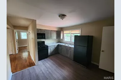 1201 Walker Avenue, Spanish Lake, MO 63138 - Photo 9