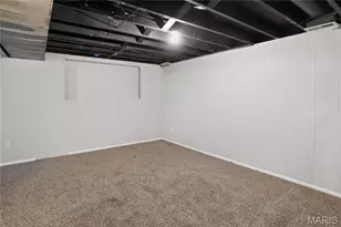 12083 Garden Ln, Saint Louis, MO 63138 - Photo 29