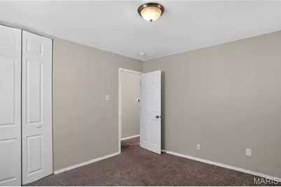 12083 Garden Lane, Saint Louis, MO 63138 - Photo 17
