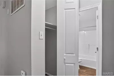 12083 Garden Lane, Saint Louis, MO 63138 - Photo 23