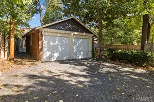7117 Northmoor Dr, University City, MO 63105 - Photo 55