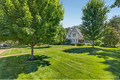 638 Sherwood Drive, Webster Groves, MO 63119 - Photo 3
