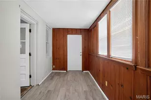 9013 Pallardy Ln, Overland, MO 63114 - Photo 31