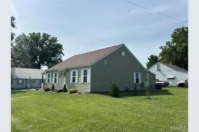 102 Circle Dr, Shelbina, MO 63468 - Photo 5