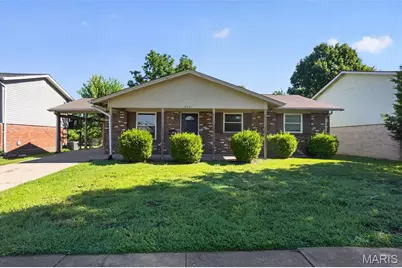 2371 Farflung Drive, Florissant, MO 63031 - Photo 1