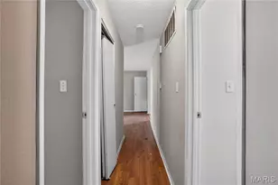 2371 Farflung Dr, Florissant, MO 63031 - Photo 15