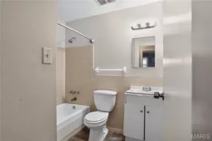 2371 Farflung Dr, Florissant, MO 63031 - Photo 11