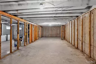 2371 Farflung Dr, Florissant, MO 63031 - Photo 27