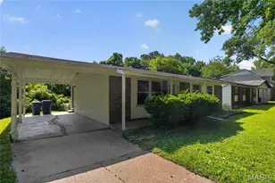 11926 Rio Grande Dr, Saint Louis, MO 63138 - Photo 3