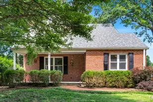 81 Heatherbrook Ln, Kirkwood, MO 63122 - Photo 39