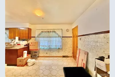 7127 Becker Road, Oakville, MO 63129 - Photo 15